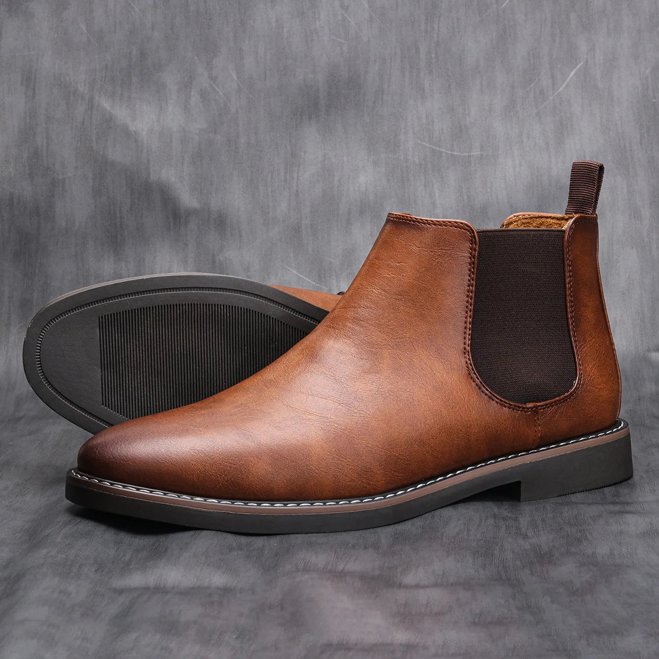 Heritage Step: Classic Men's Chelsea Boots for Modern Comfort